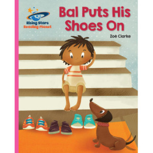Bal puts his shoes on